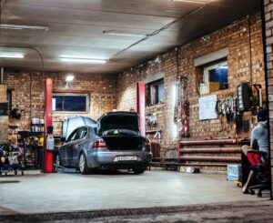 used-car-garage